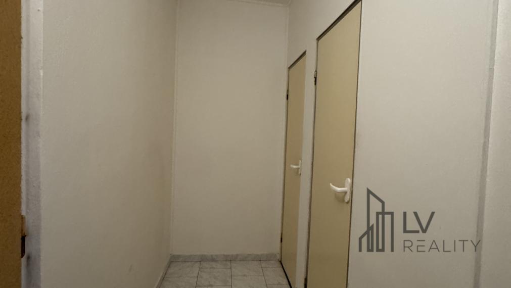 Na predaj garsónka s loggiou na Amurskej ulici v Košiciach – Nad Jazerom