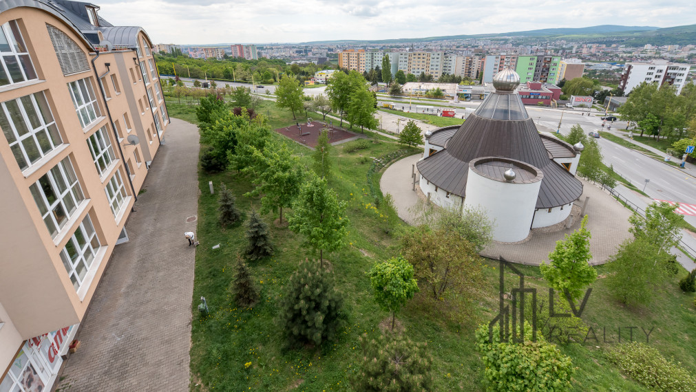 Na predaj 5-izbový mezonetový byt, Krosnianska ul.,Košice-Dargovských hrdinov