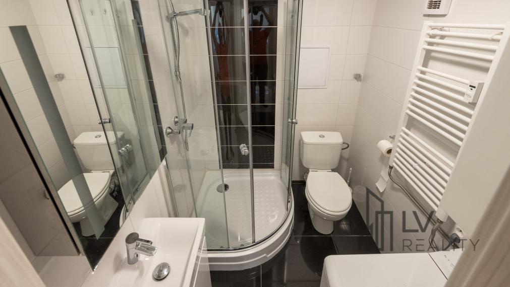 Na prenájom pekný zariadený 1,5 izbový byt, Jesenná ul., Košice