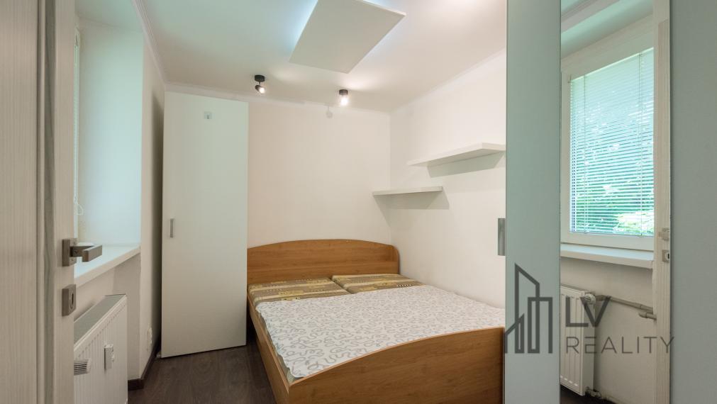 Na prenájom pekný zariadený 1,5 izbový byt, Jesenná ul., Košice