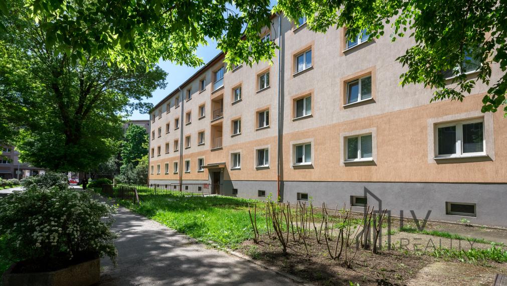 Na prenájom pekný zariadený 1,5 izbový byt, Jesenná ul., Košice