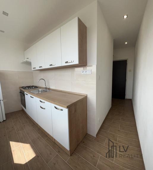 Na prenájom útulný 1-izbový byt na Triede SNP, Košice - Terasa