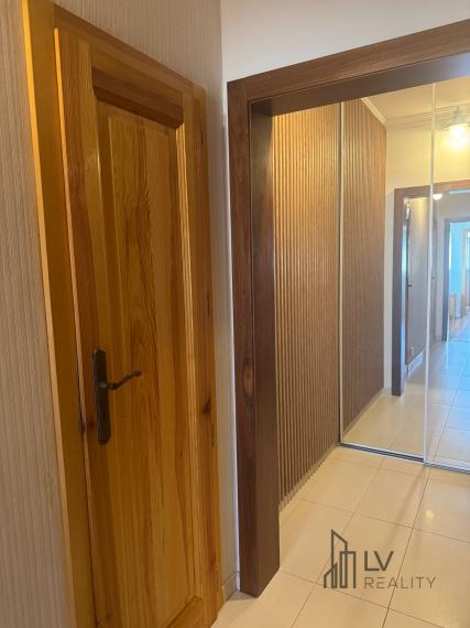 Na prenájom Vám ponúkame útulný 3-izbový byt na Lesníckej ulici v Košiciach – Terasa