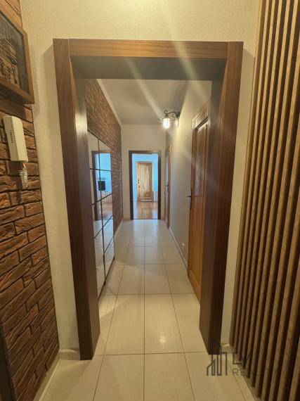 Na prenájom Vám ponúkame útulný 3-izbový byt na Lesníckej ulici v Košiciach – Terasa