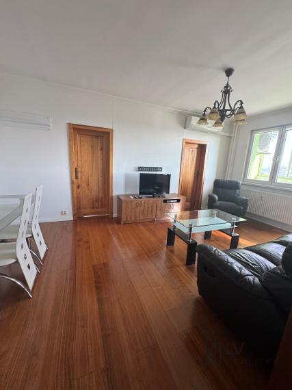 Na prenájom Vám ponúkame útulný 3-izbový byt na Lesníckej ulici v Košiciach – Terasa