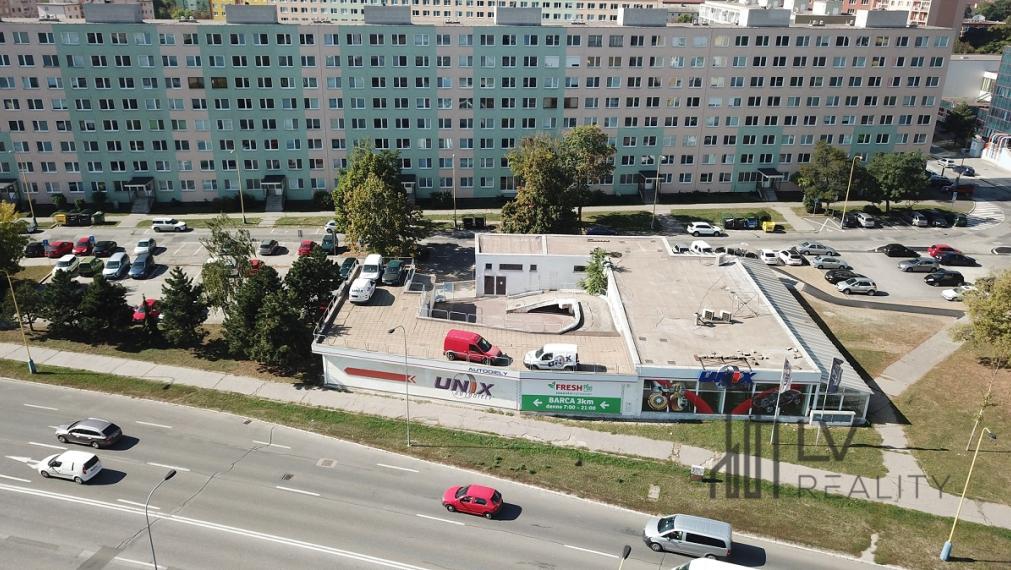 Na prenájom komerčná budova, Rosná 7, Košice