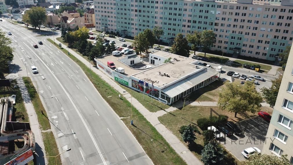 Na prenájom komerčná budova, Rosná 7, Košice