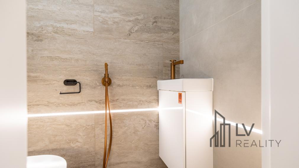 Na prenájom úplne nový a zariadený 2-izbový byt na Cédrovej ulici v Košiciach - Panoráma