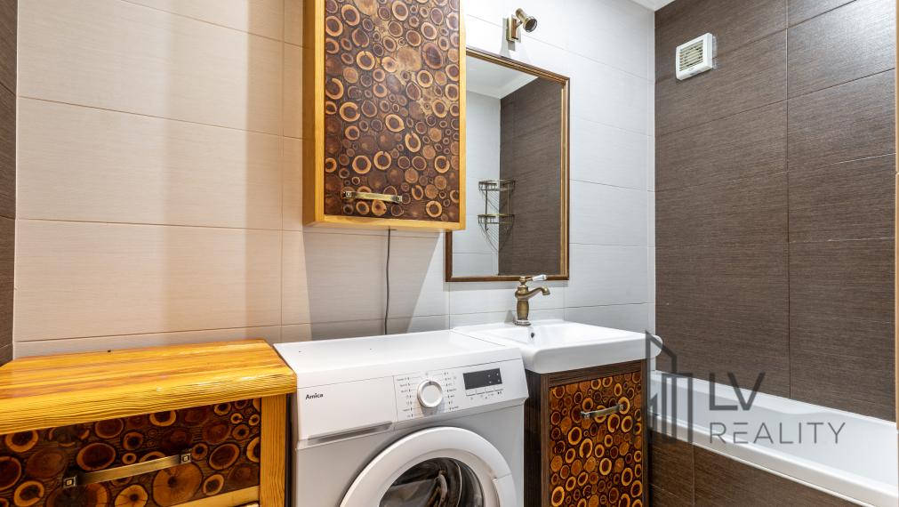 Na predaj Vám ponúkame útulný 3-izbový byt na Lesníckej ulici v Košiciach – Terasa