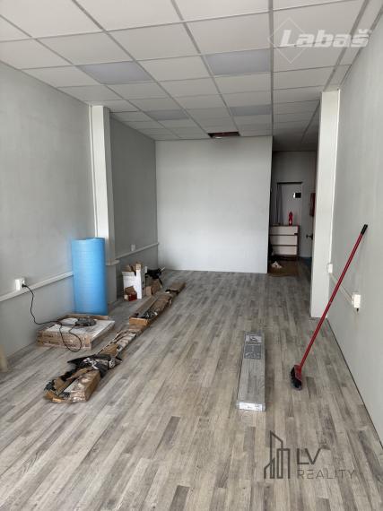 Priestor na prenájom OC Hornád, 36m2