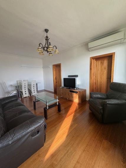 Na prenájom Vám ponúkame útulný 3-izbový byt na Lesníckej ulici v Košiciach – Terasa