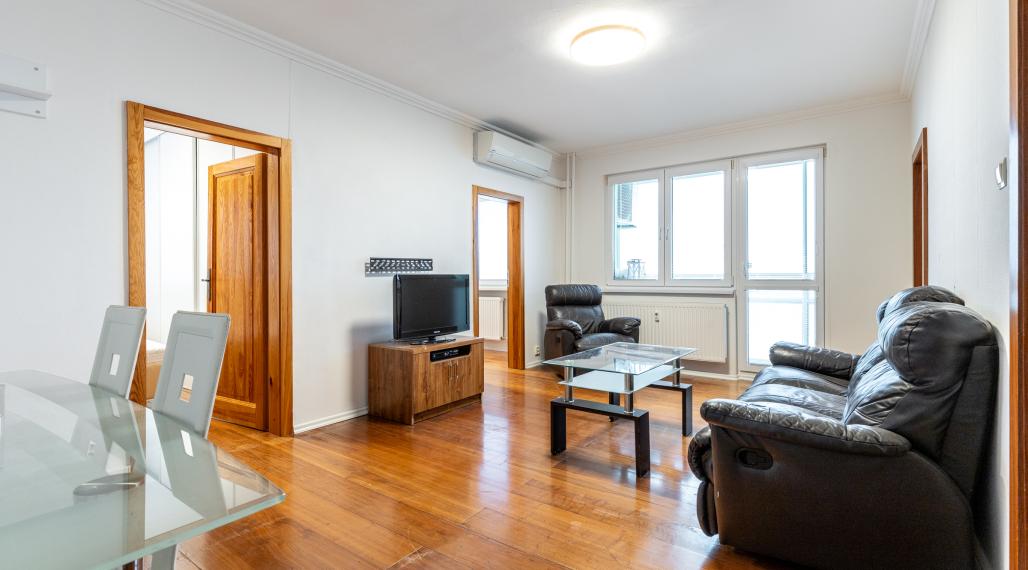 Na predaj Vám ponúkame útulný 3-izbový byt na Lesníckej ulici v Košiciach – Terasa