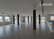 Na prenájom obchodný priestor o výmere 274m2 na 2.NP, na Bratislavskej ulici v Piešťanoch - fotografia 8