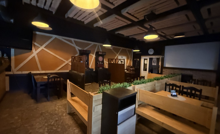 Na prenájom OC Važec - Pub Paletka 313,5 m2 + Terasa 73 m2 - fotografia 3