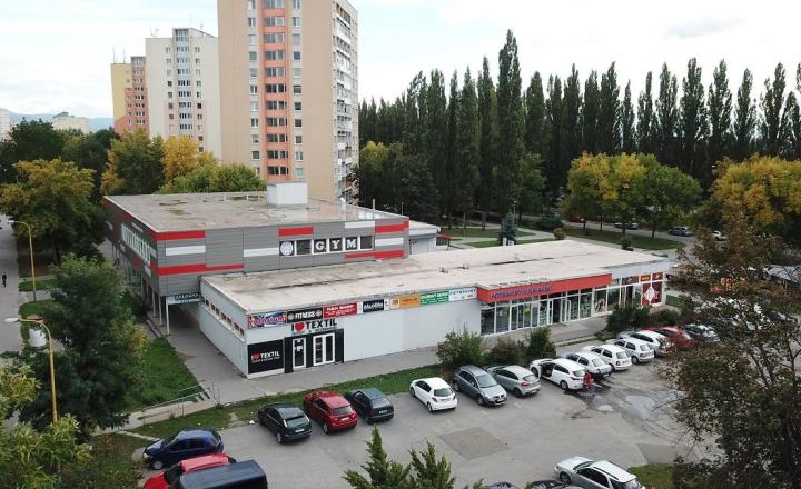 Obchodné priestory na prenájom, 208,38m2 v OC Ždiar na sídlisku Nad jazerom