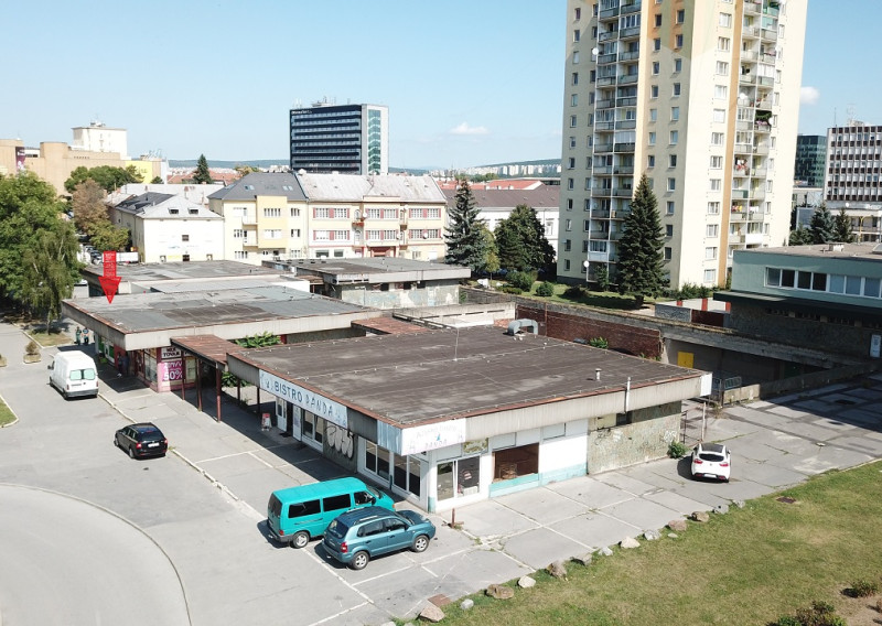 Priestor na prenájom OC Fejova, 55m2